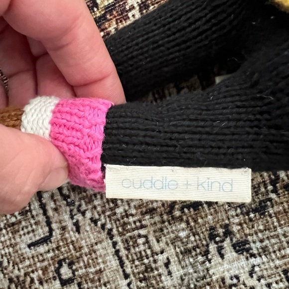 Cuddle and Kind penguin. Smaller size! So cute - Picture 2 of 3